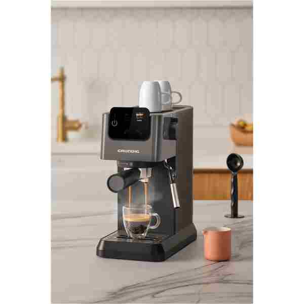 Grundig Delisia Coffee KSM 4330 Süt Köpürtücülü Manuel Espresso Makinesi
