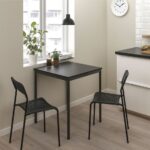 IKEA mutfak masası takımı, siyah, 2 sandalyeli