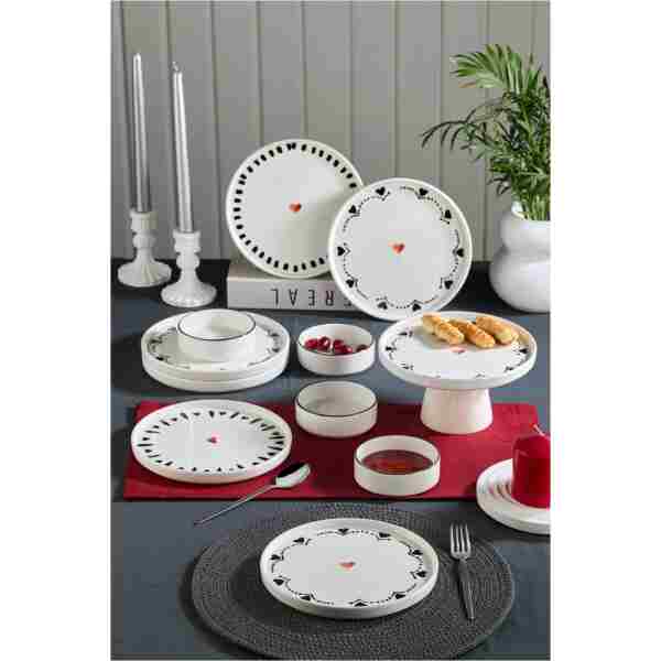 Kitchen Life Premium 11 Parça Black Hearts Ayaklı Sunum Standlı Kahvaltı Takımı - Handmade Kalpli Kahvaltı Takımı