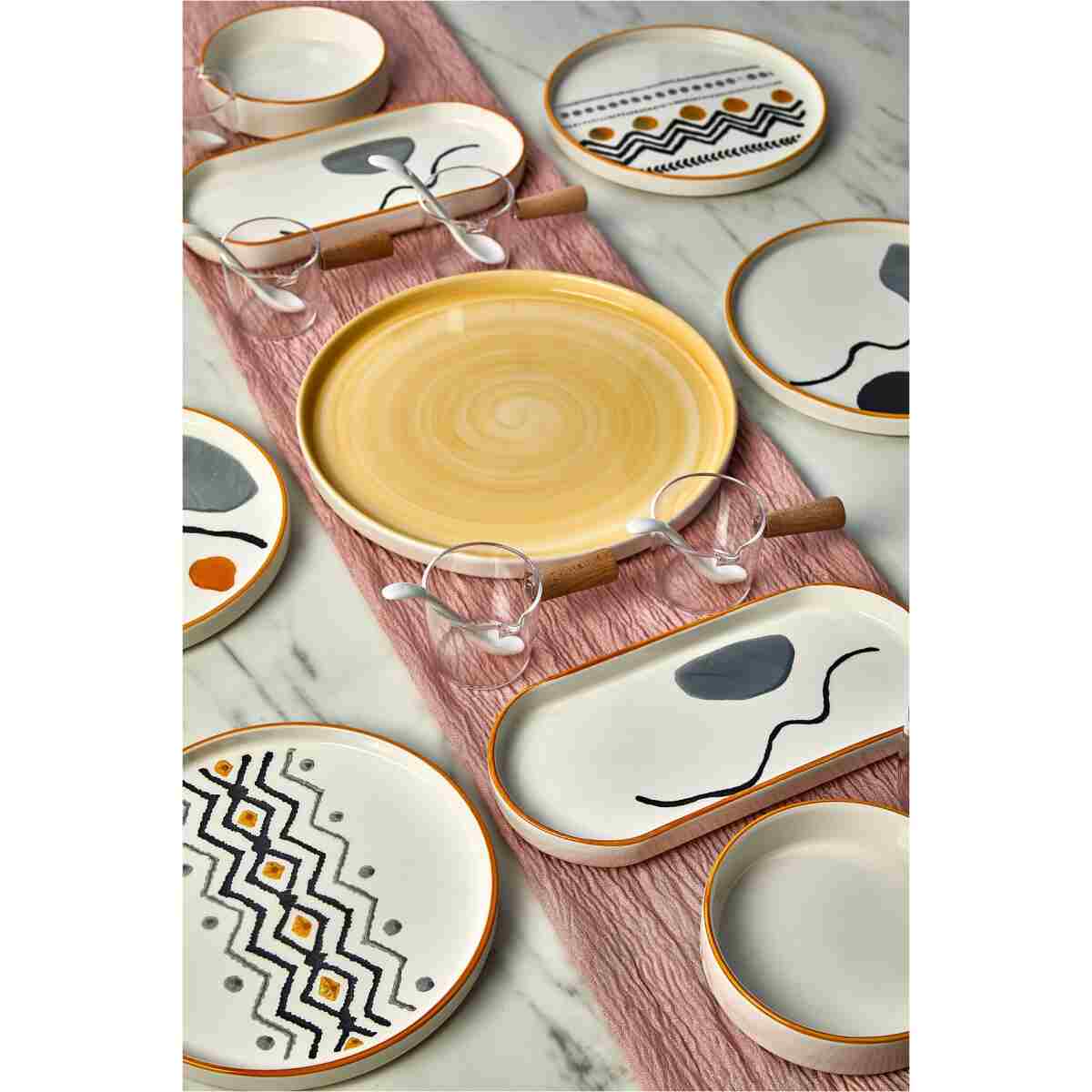 Kitchen Life 23 Parça 6 Kişilik Axial Stackable Kahvaltı Takımı - Sosluklu ve Kaşıklı Kahvaltılık Sunum Seti - Görsel 4