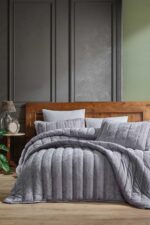 Elart Velvet Comfort Set Uyku Seti Çift Kişilik Kadife 6 parça (230x220cm) Gümüş