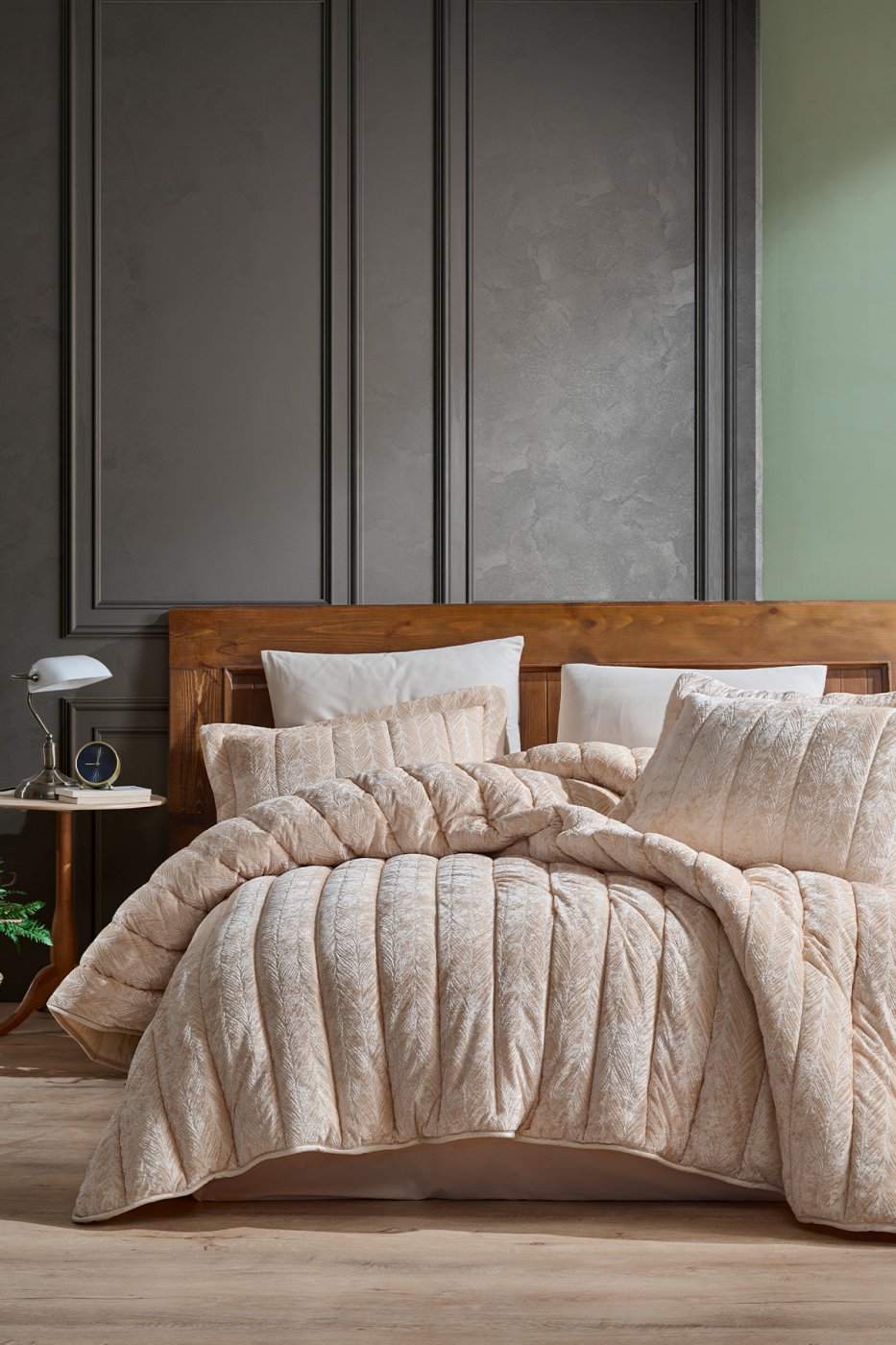 57b800f095d039ab489f0be033092145 Elart Velvet Comfort Set Uyku Seti Çift Kişilik Kadife 3 Parça (230x220 cm)i Cappuccino - Görsel 1