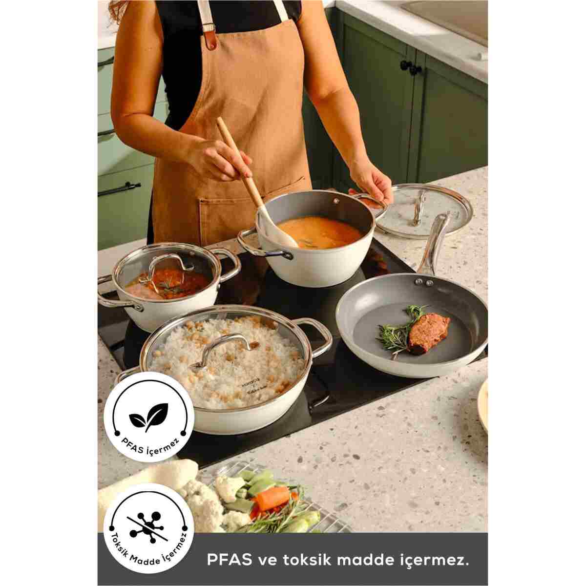 Karaca x Refika Swiss Crystal Metal Kulplu 0 Yağ İle Yanmaz Yapışmaz Tava Sahan Set Creamy - Görsel 5