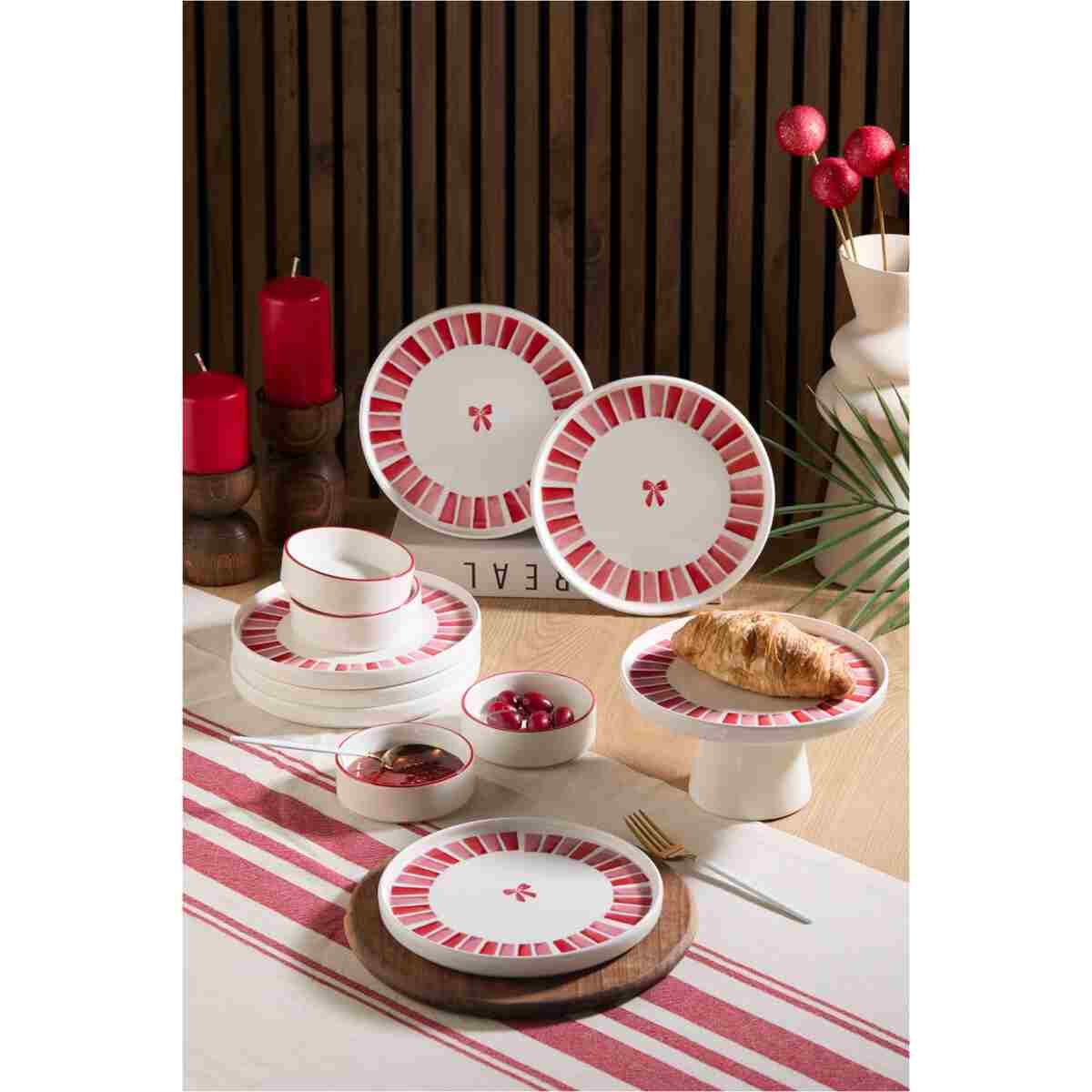 Kitchen Life Premium 11 Parça Black Hearts Ayaklı Sunum Standlı Kahvaltı Takımı - Handmade Kalpli Kahvaltı Takımı - Görsel 5