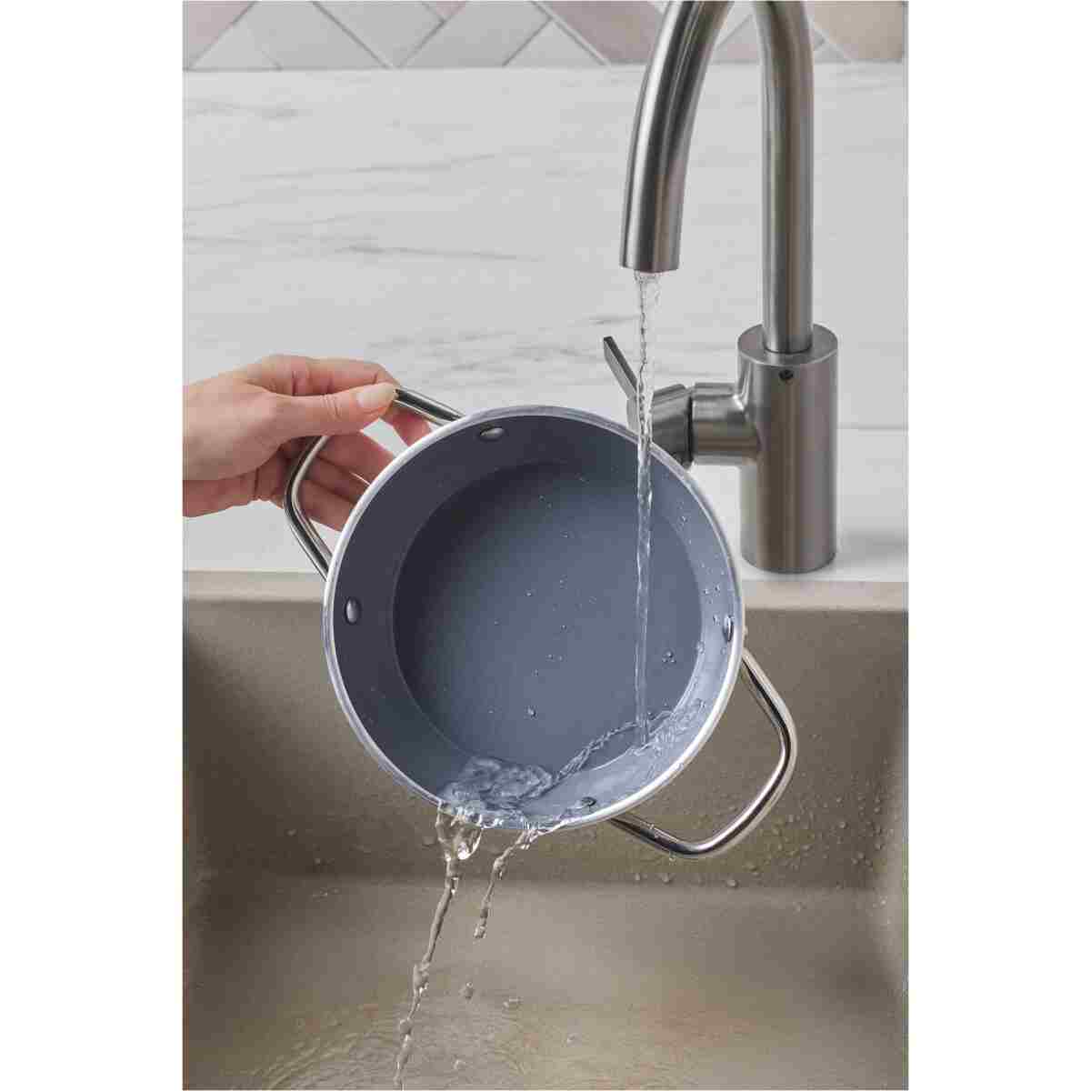 Karaca x Refika Swiss Crystal Metal Kulplu 0 Yağ İle Yanmaz Yapışmaz Tava Sahan Set Creamy - Görsel 16