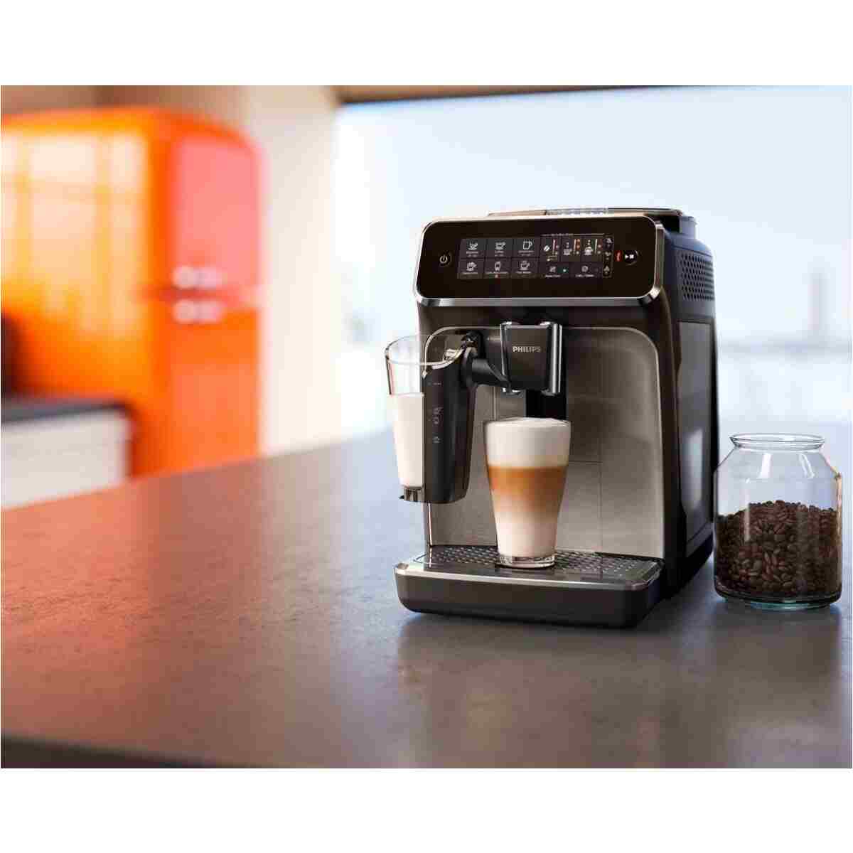 Philips EP3246/70 Tam Otomatik Espresso Makinesi 3200 Serisi Siyah - Görsel 5