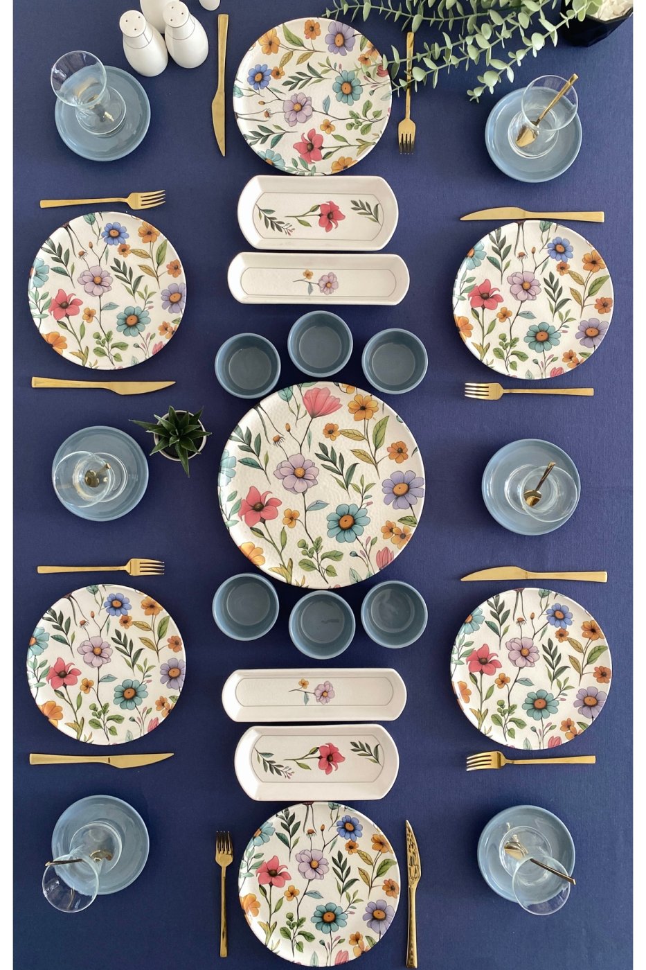 ca6e864bf38a22c33753c69229b80b86 VENÜS HOME DECORATION Flora model 6 kişilik 23 parça çay tabaklı kahvaltı takımı (gri) - Görsel 1