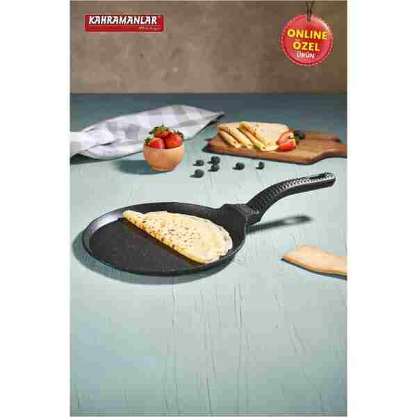 Kahramanlar Helegra Döküm 26 Cm Siyah Krep Tavası